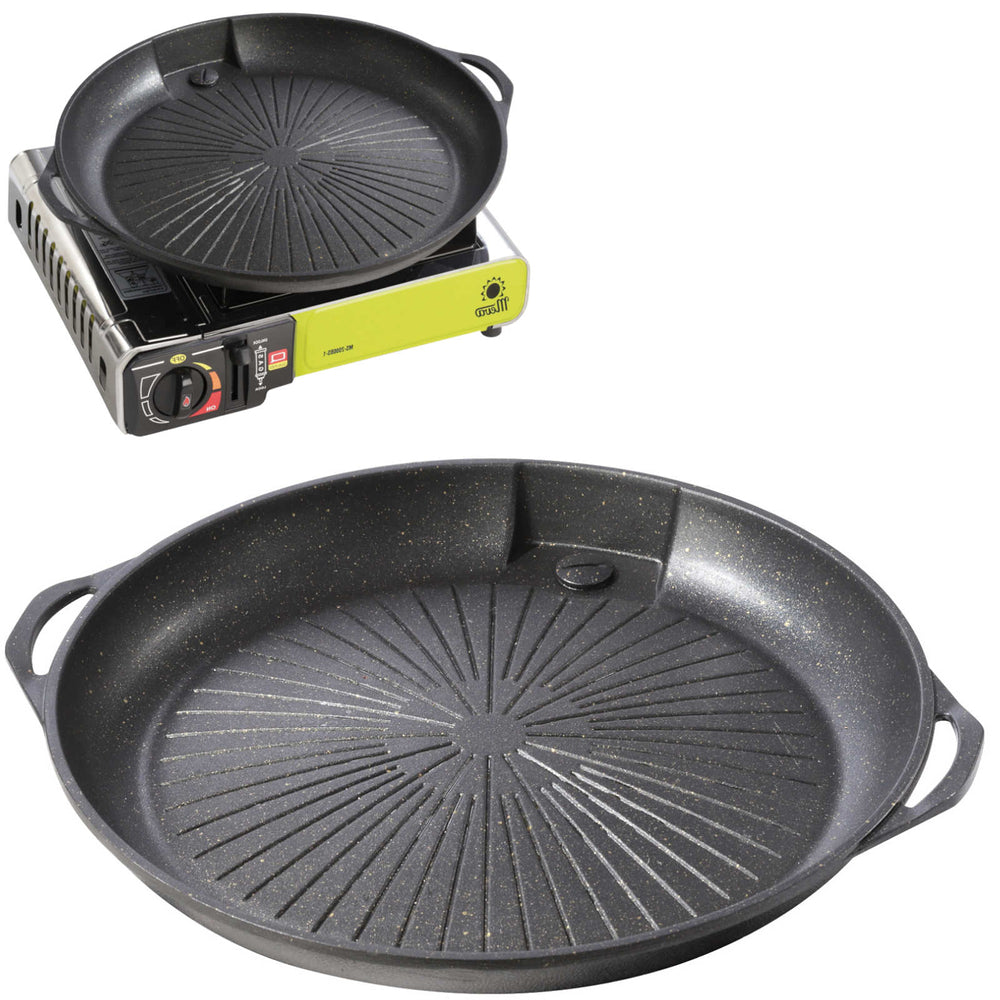 Grill grate and grill pan for a gas camping stove and grill