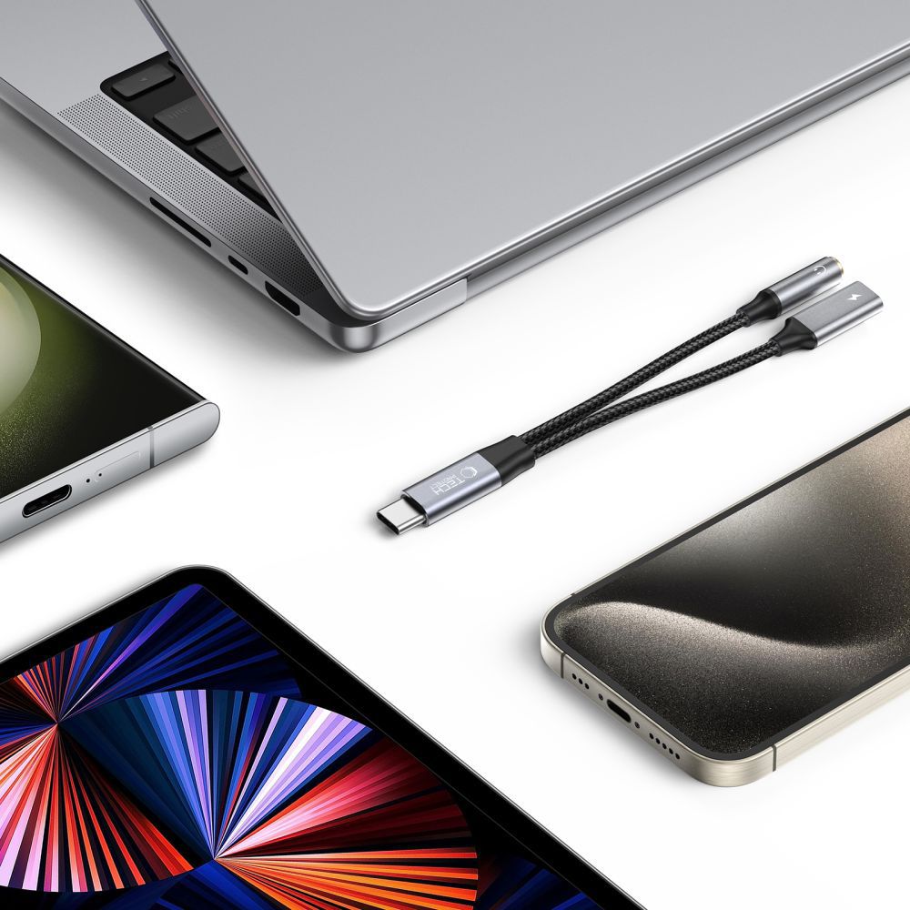 „Tech-Protect UltraBoost“ USB-C (kištukas) PD 60W 6A / mini lizdas 3,5 mm (lizdas) - USB-C (lizdas) - juodas